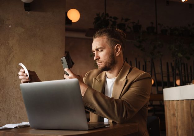 What is the VAT Flat rate scheme and how does it impact contractors? - FI